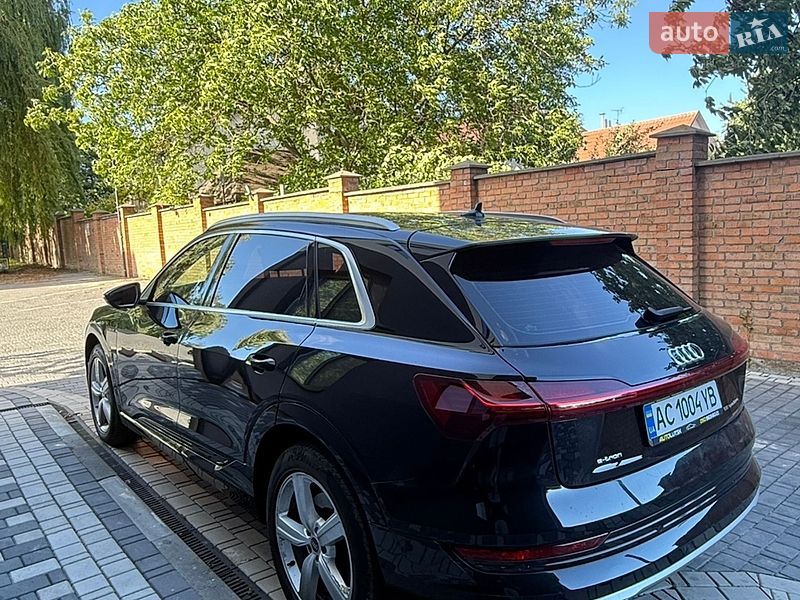 Внедорожник / Кроссовер Audi e-tron 2020 в Луцке фото 9 Внедорожник / Кроссовер Audi e-tron 2020 в Луцке