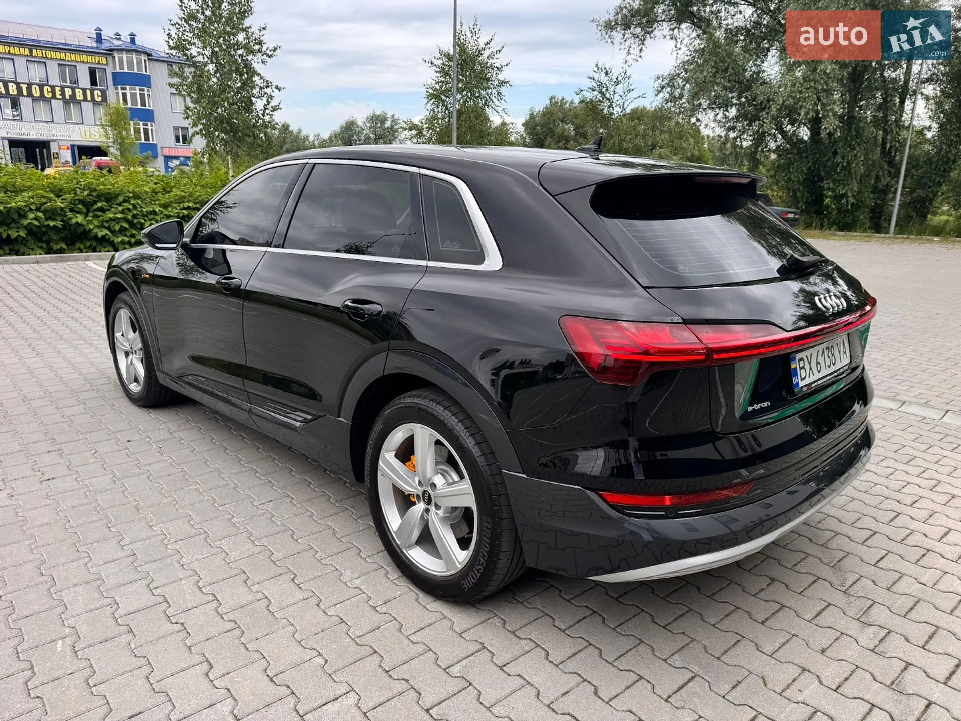 2022 Audi e-tron - мініатюра 13