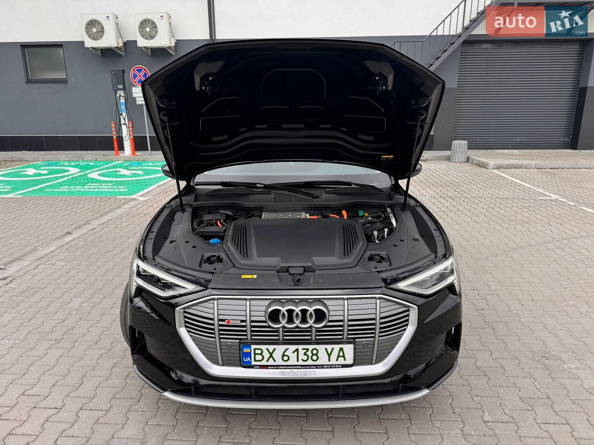 2022 Audi e-tron - мініатюра 16