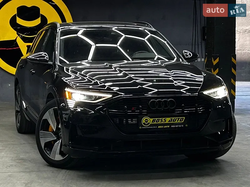 Audi e-tron 2021