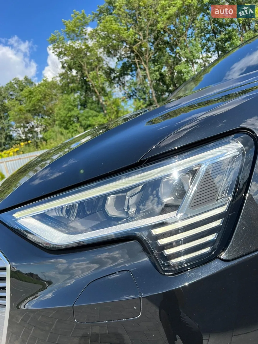 2018 Audi e-tron - мініатюра 12