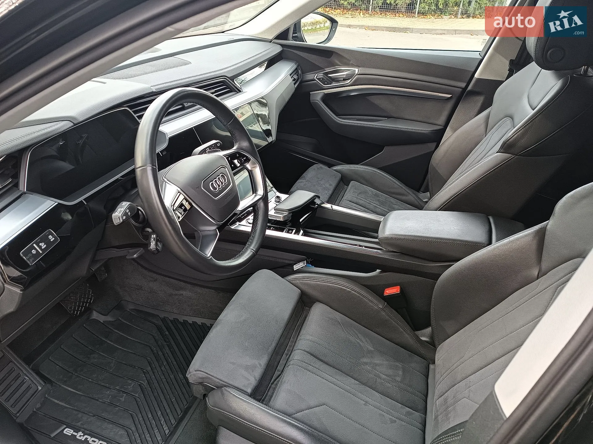 2022 Audi e-tron - мініатюра 36