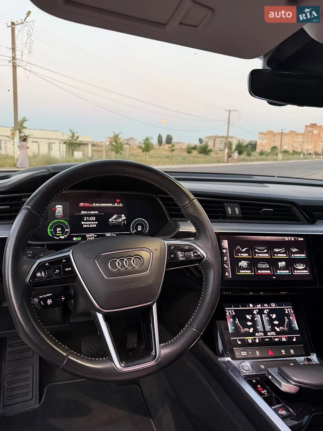 2019 Audi e-tron - мініатюра 14