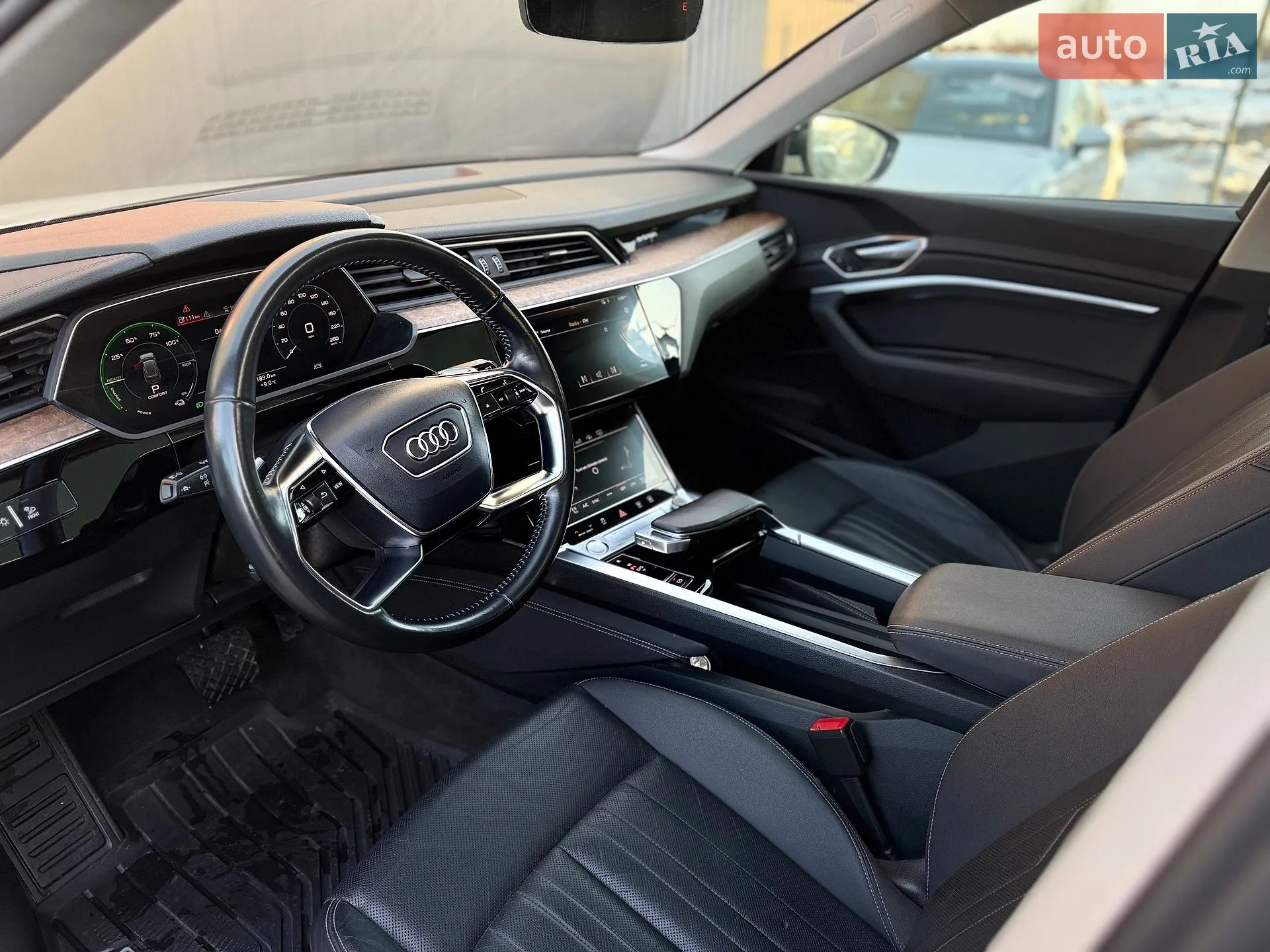 2019 Audi e-tron - мініатюра 36