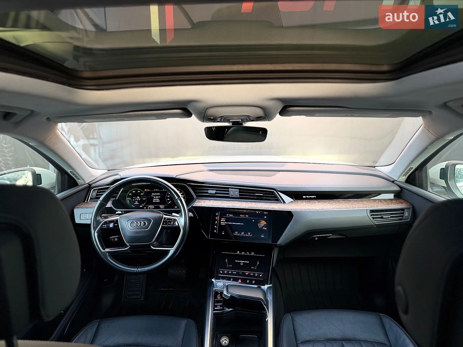 2019 Audi e-tron - мініатюра 68