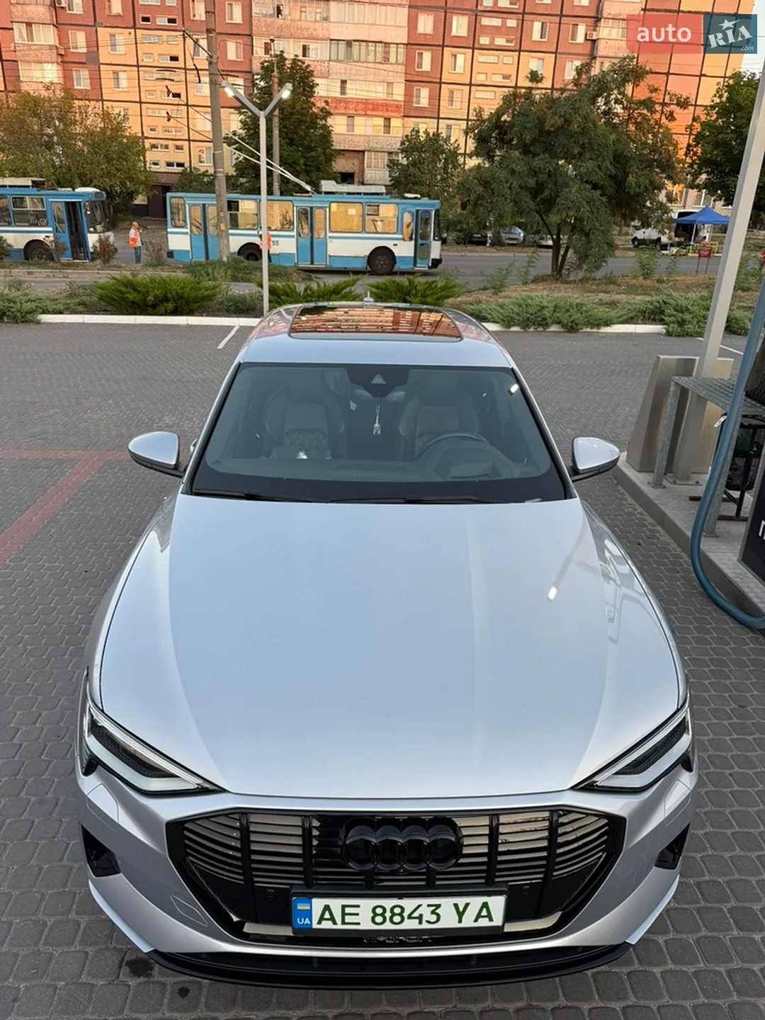 2019 Audi e-tron - мініатюра 13
