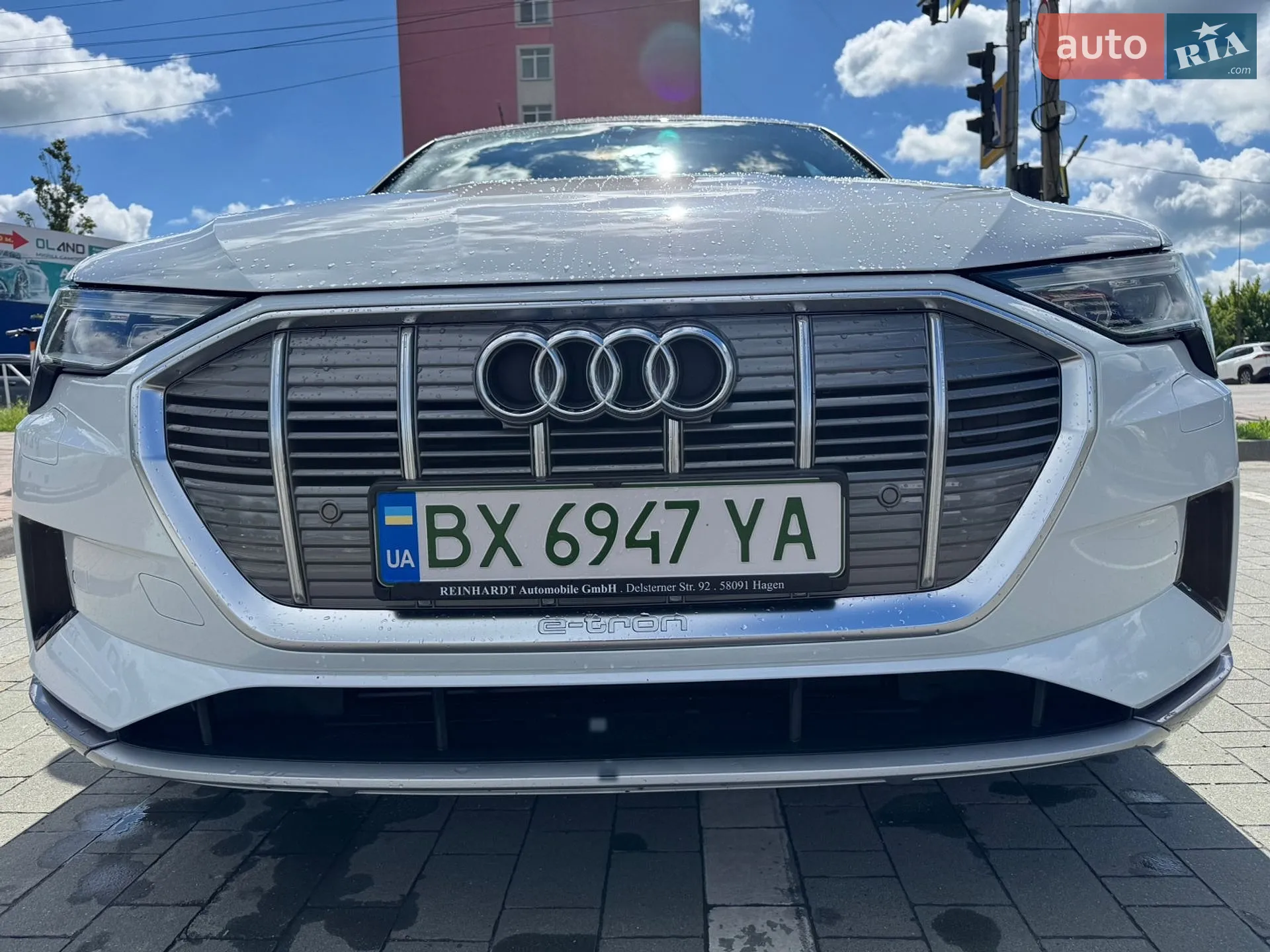 2019 Audi e-tron - мініатюра 8
