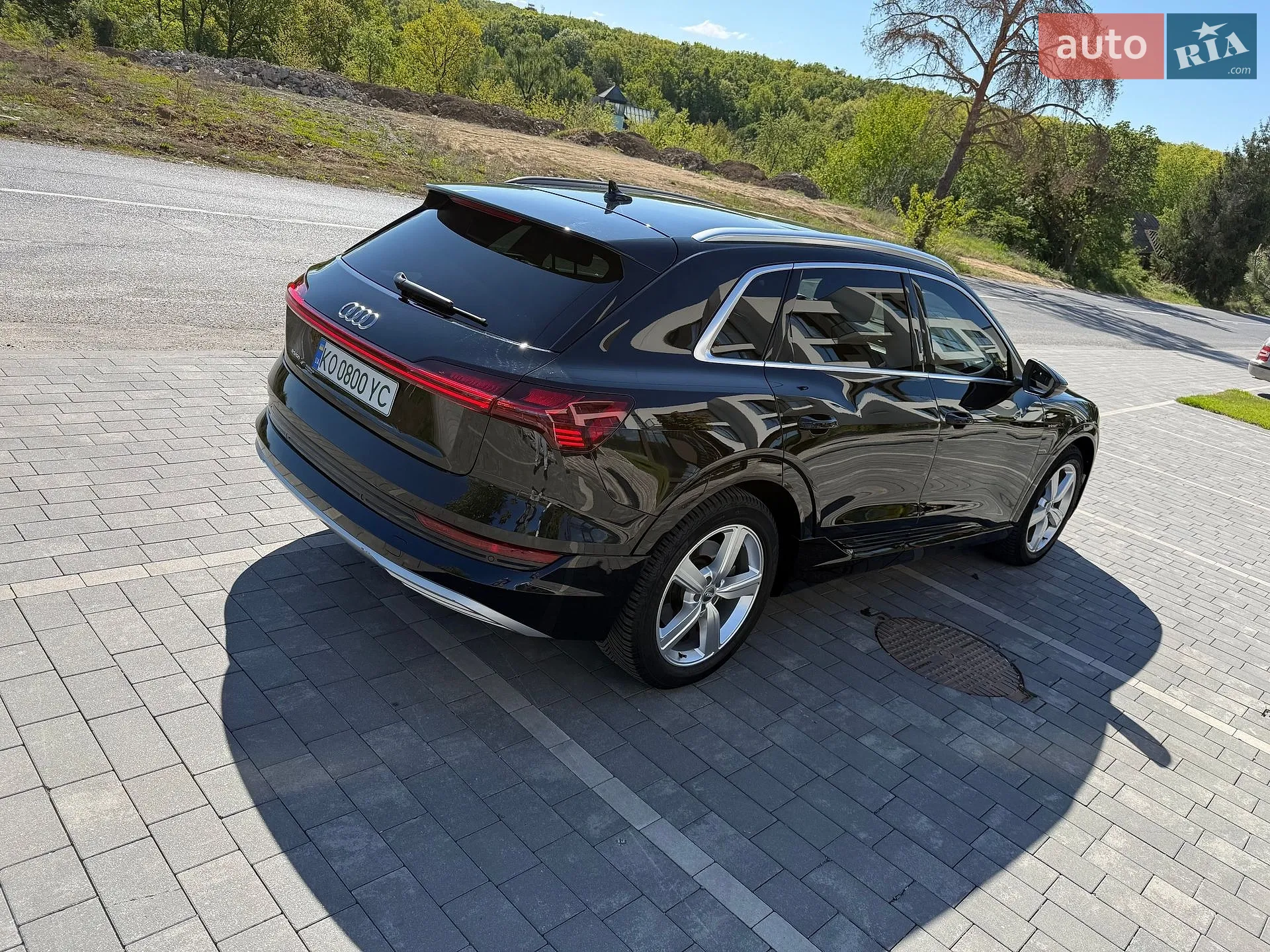 2019 Audi e-tron - мініатюра 11
