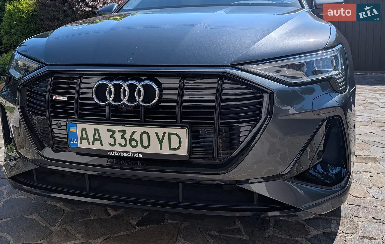 2020 Audi e-tron - мініатюра 23