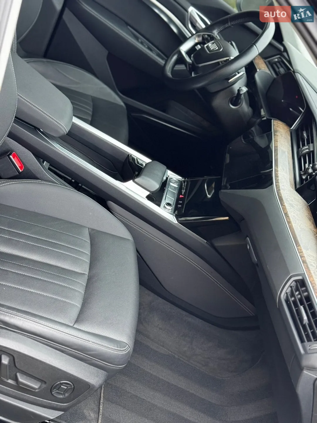 2019 Audi e-tron - мініатюра 50
