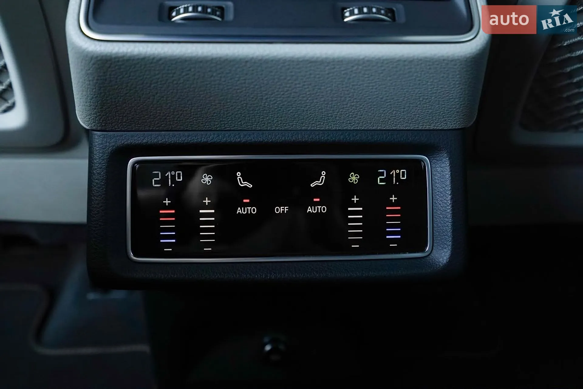 2021 Audi e-tron - мініатюра 18