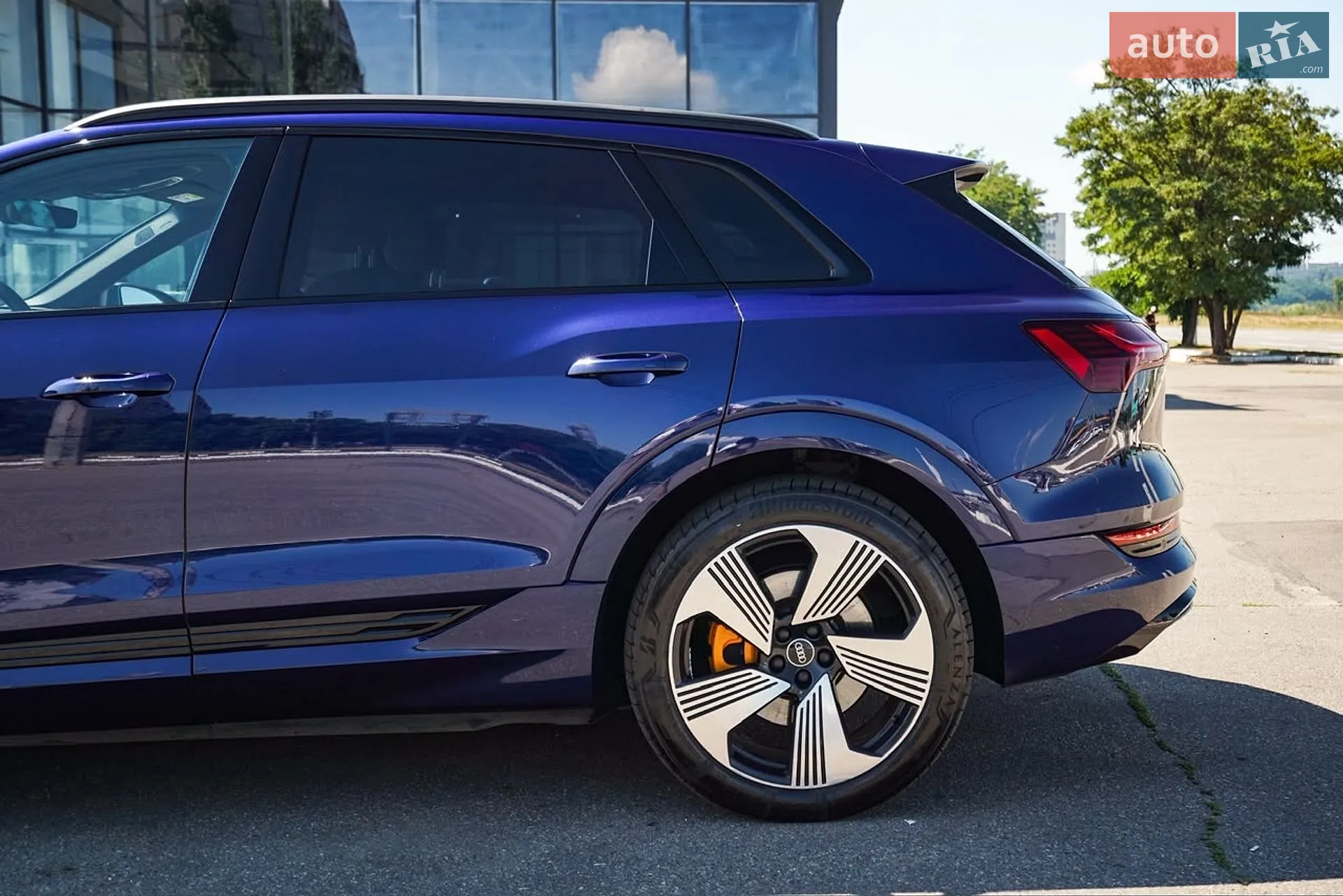 2021 Audi e-tron - мініатюра 5