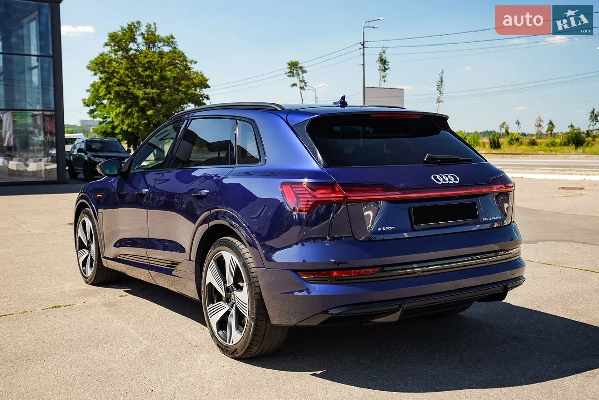 2021 Audi e-tron - мініатюра 13
