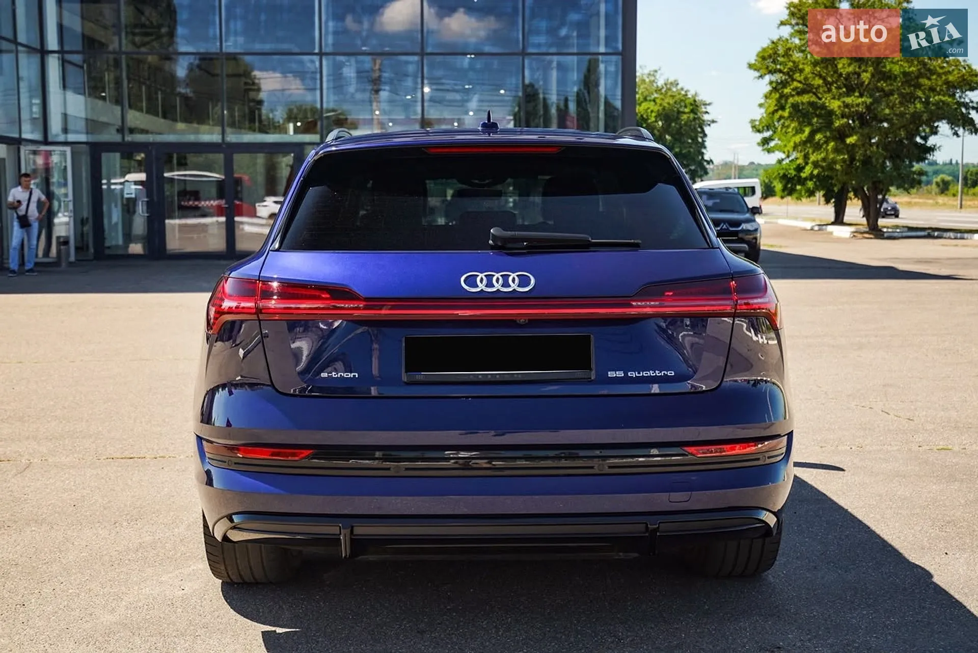 2021 Audi e-tron - мініатюра 14