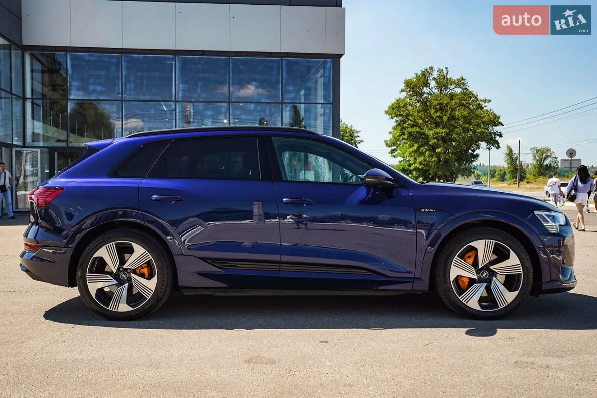 2021 Audi e-tron - мініатюра 9