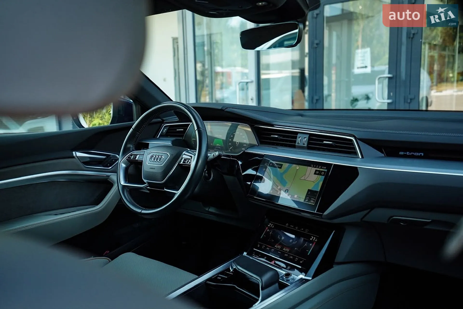 2021 Audi e-tron - мініатюра 34