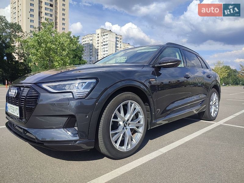 Внедорожник / Кроссовер Audi e-tron 2020 в Киеве