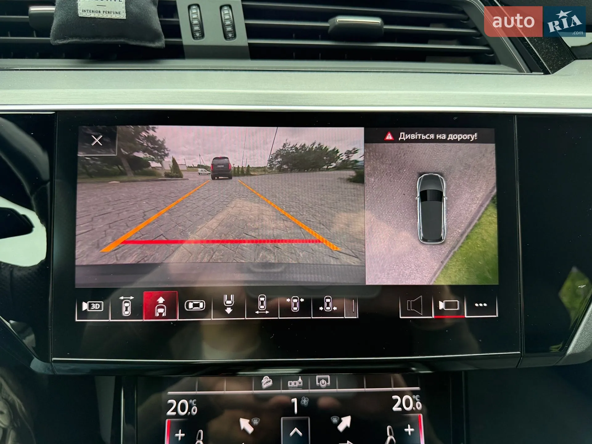 2019 Audi e-tron - мініатюра 29