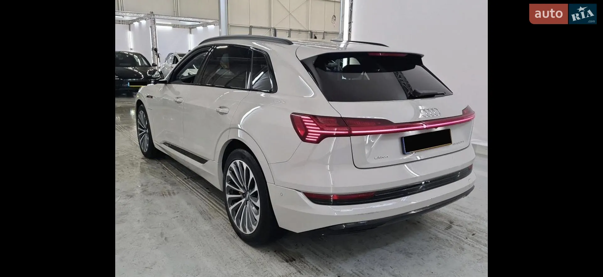 2019 Audi e-tron - мініатюра 5