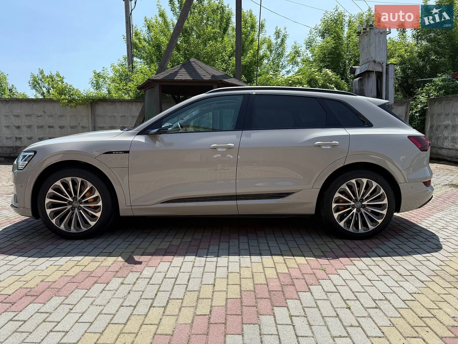 2019 Audi e-tron - мініатюра 21