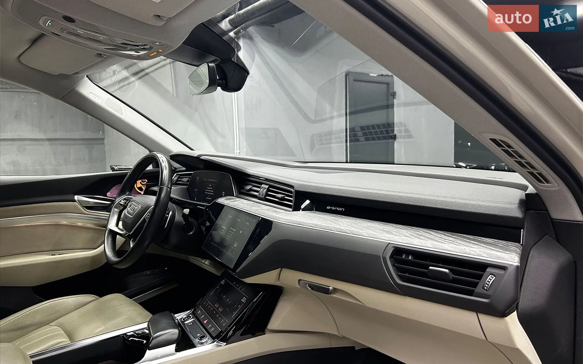 2021 Audi e-tron - мініатюра 22