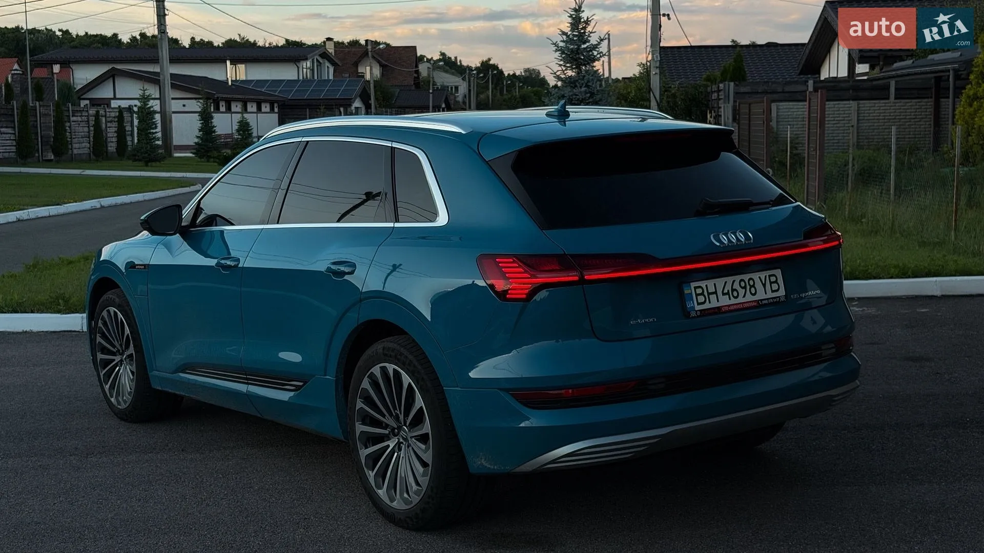 2019 Audi e-tron - мініатюра 5