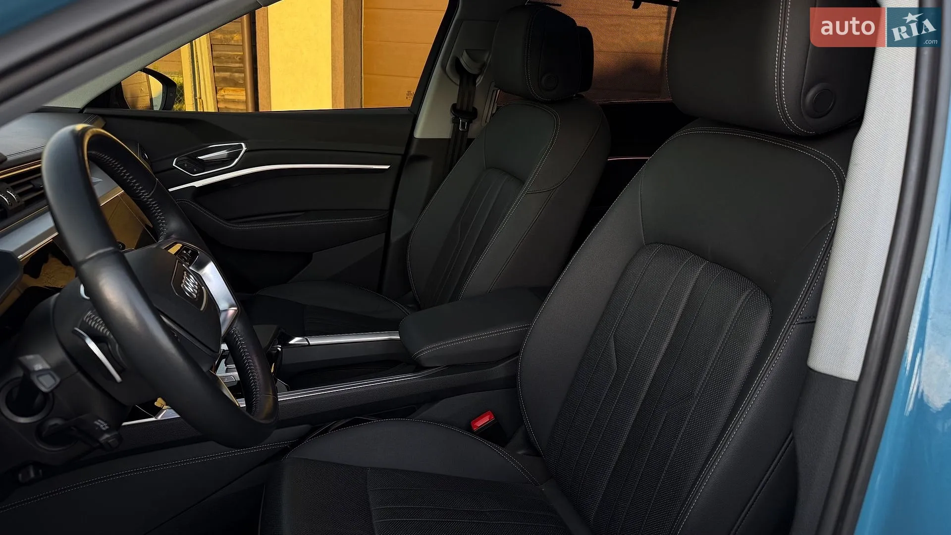 2019 Audi e-tron - мініатюра 10