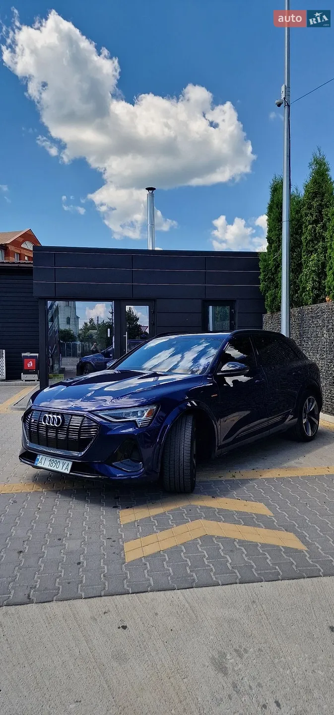 2022 Audi e-tron - мініатюра 3