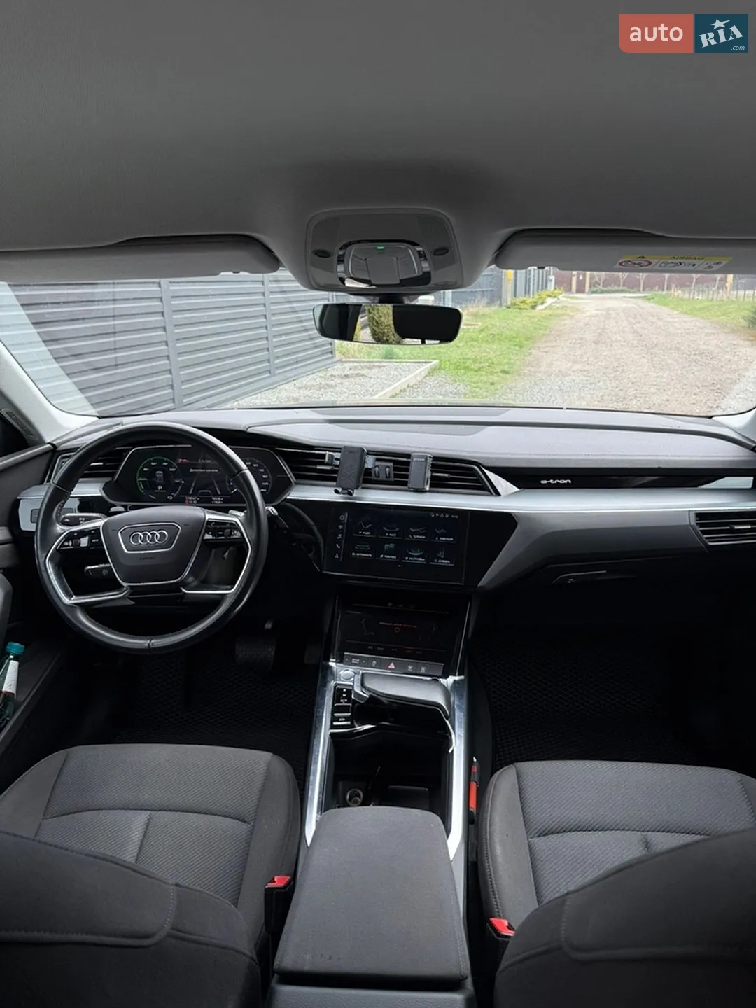 2020 Audi e-tron - мініатюра 19