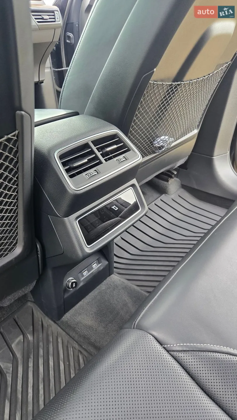 2019 Audi e-tron - мініатюра 9