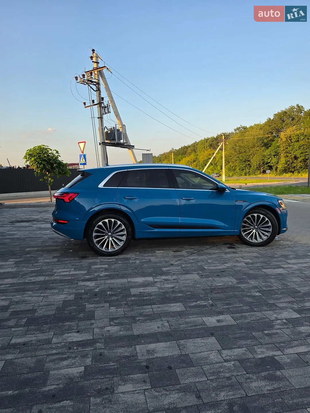 2019 Audi e-tron - мініатюра 23