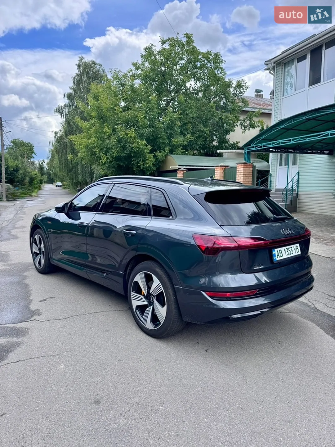 2021 Audi e-tron - мініатюра 3
