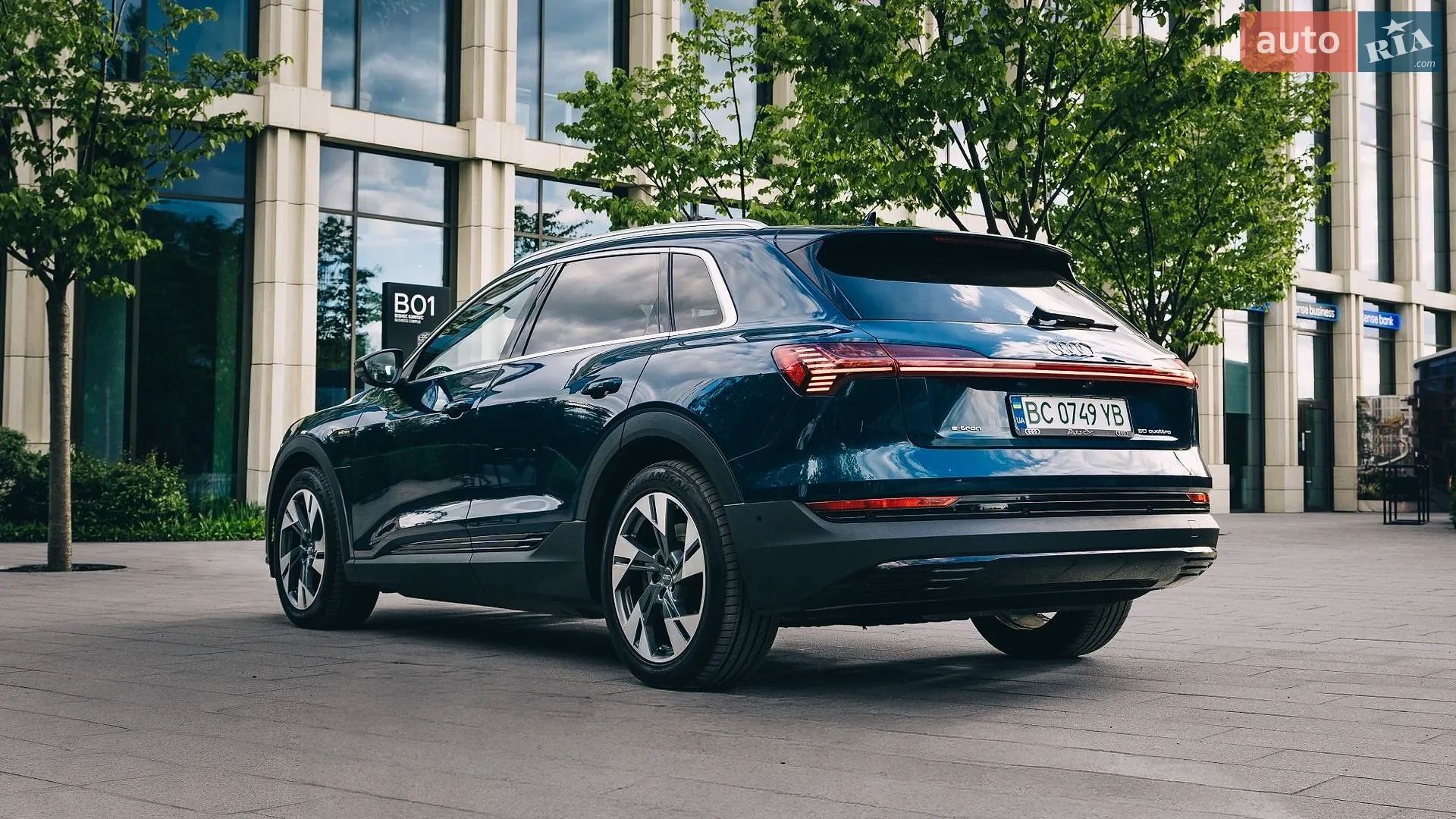 2020 Audi e-tron - мініатюра 8