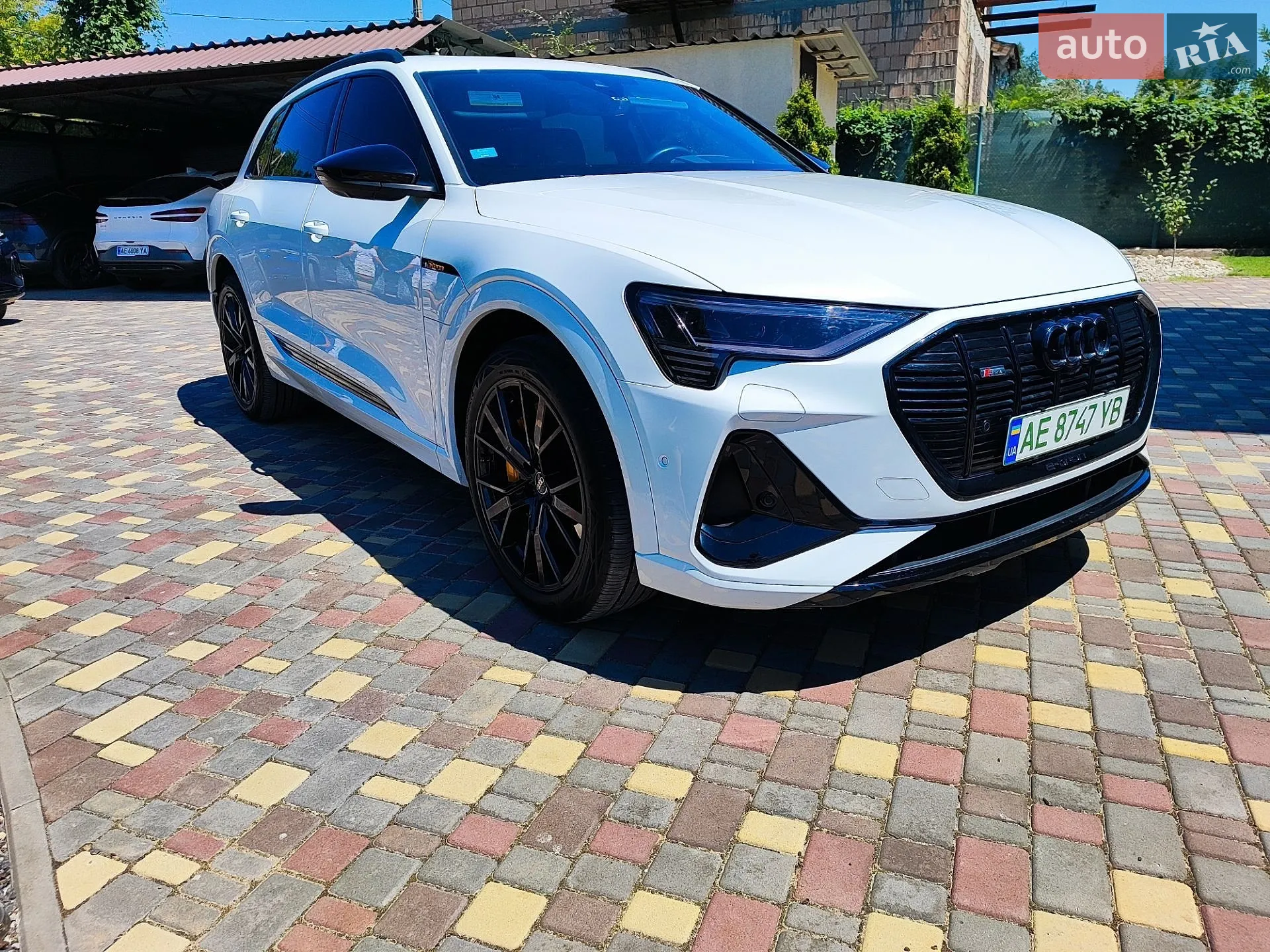 2022 Audi e-tron - мініатюра 2