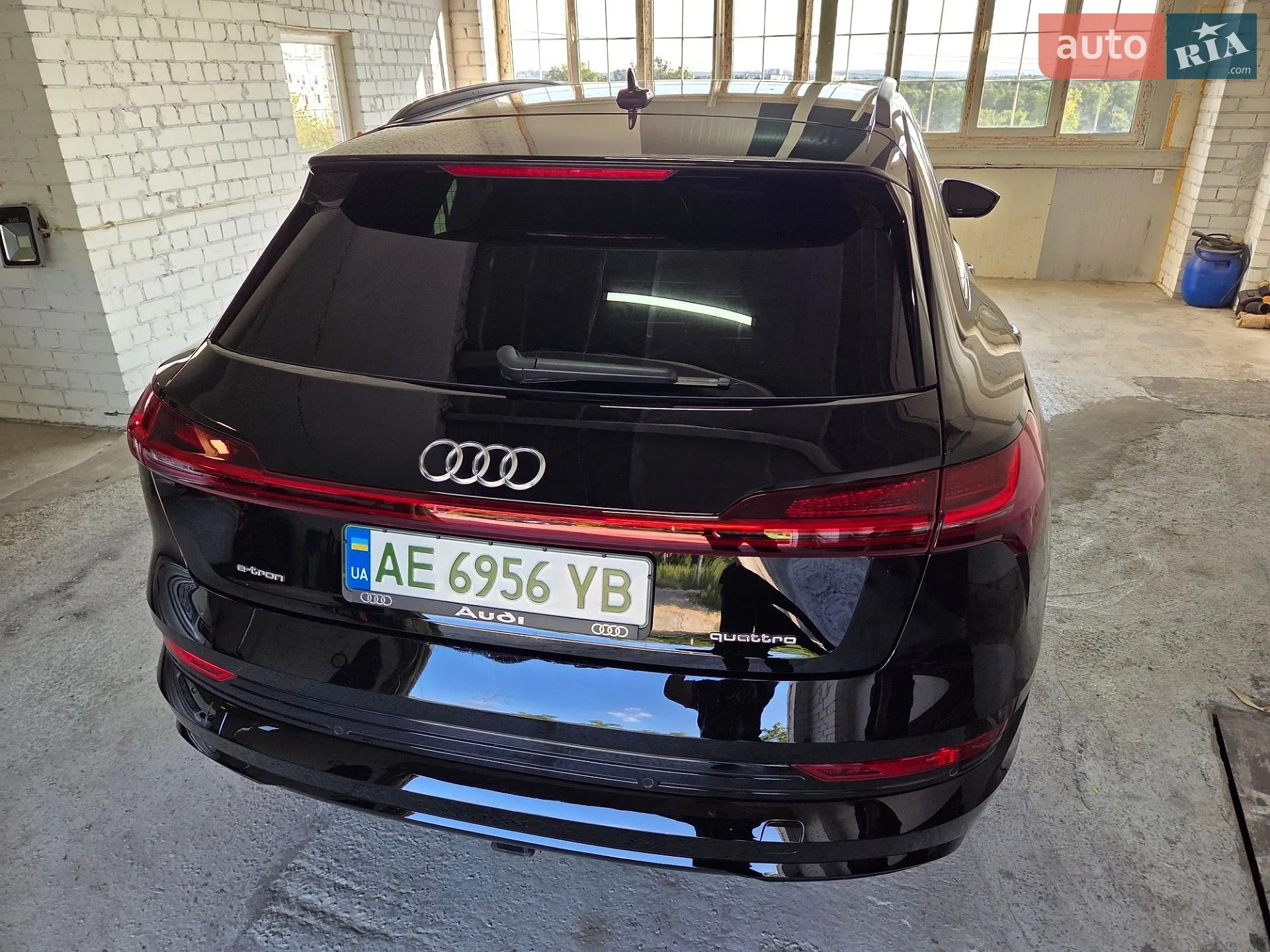 2021 Audi e-tron - мініатюра 31