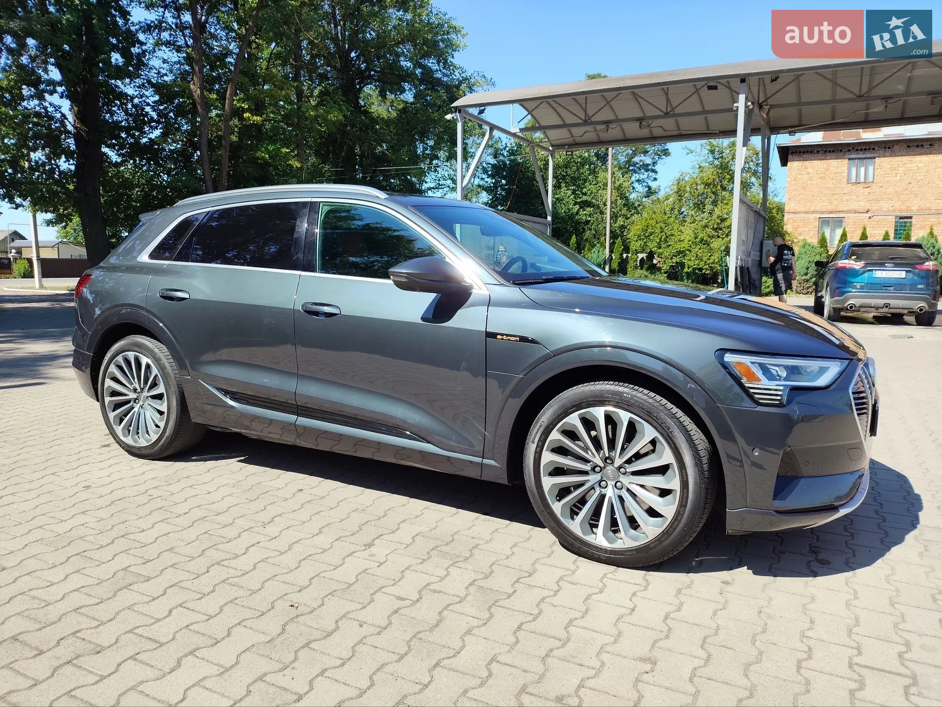 2019 Audi e-tron - мініатюра 4