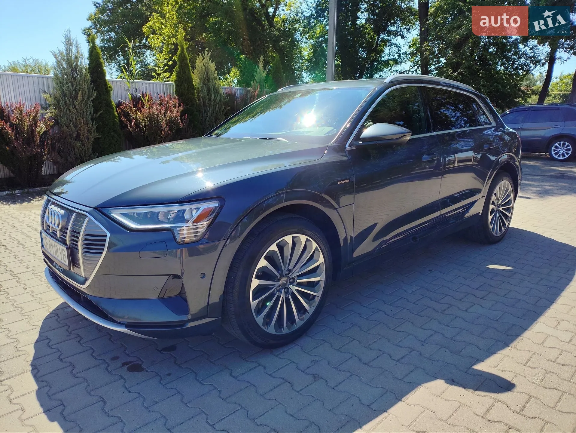 2019 Audi e-tron - мініатюра 12