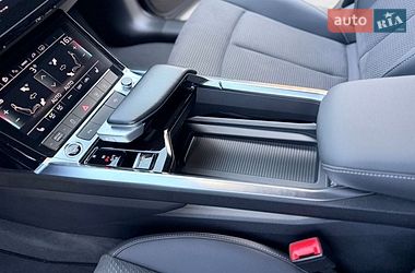 Позашляховик / Кросовер Audi e-tron 2022 в Хмельницькому