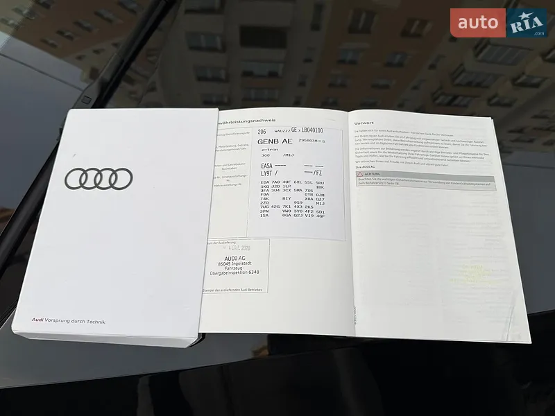 Позашляховик / Кросовер Audi e-tron 2020 в Львові документ