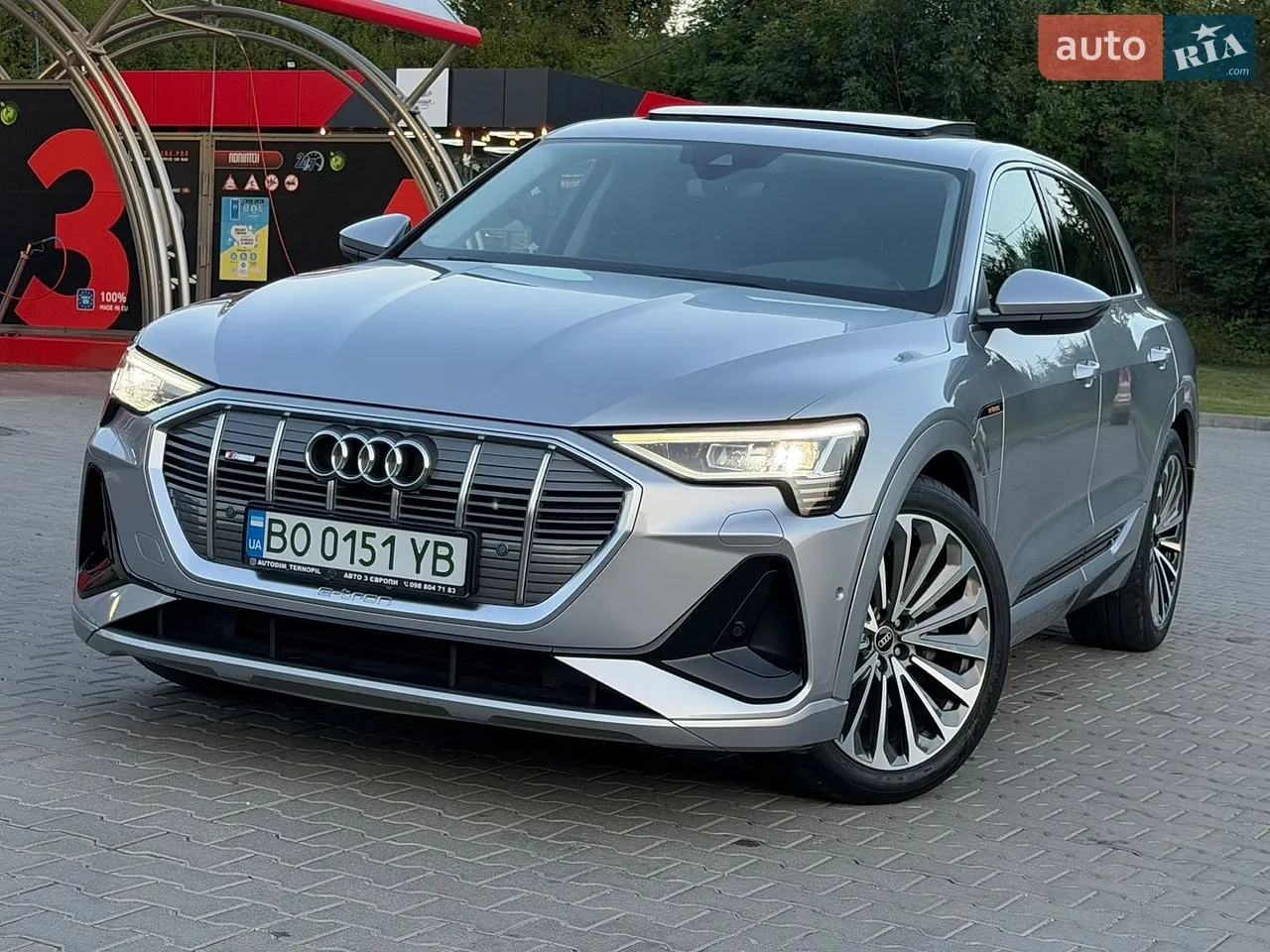 2021 Audi e-tron - мініатюра 22