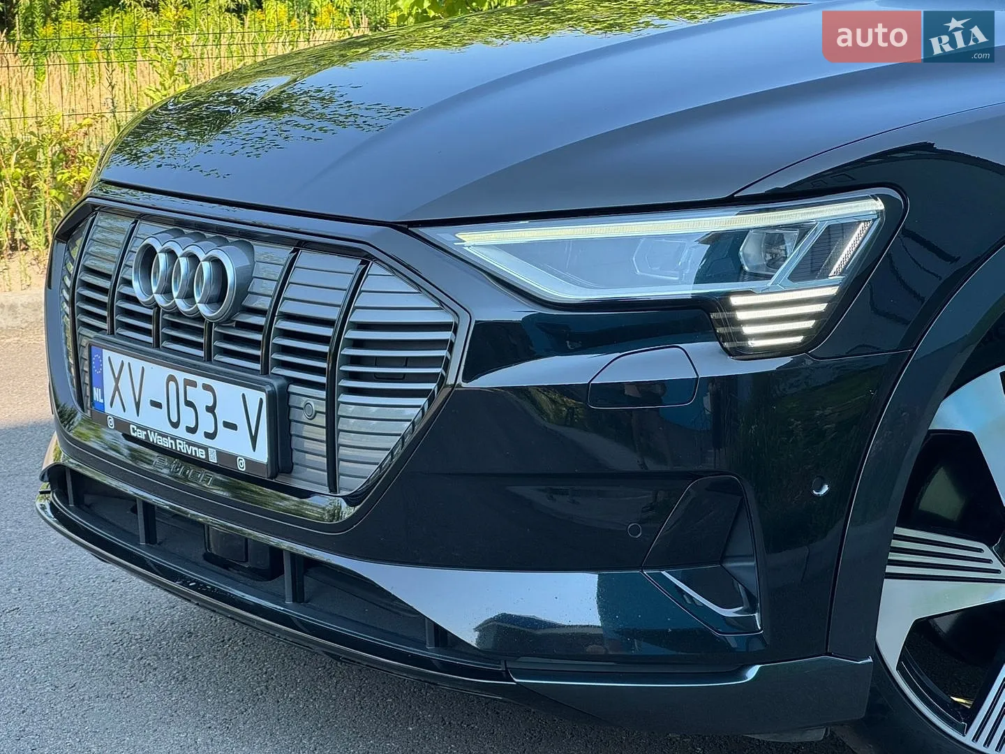 2019 Audi e-tron - мініатюра 3