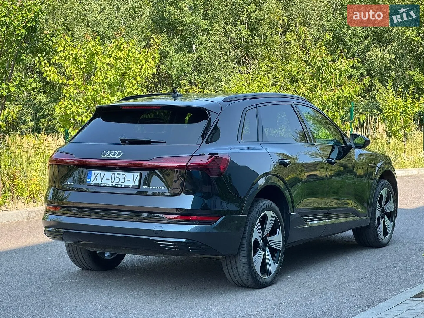 2019 Audi e-tron - мініатюра 12