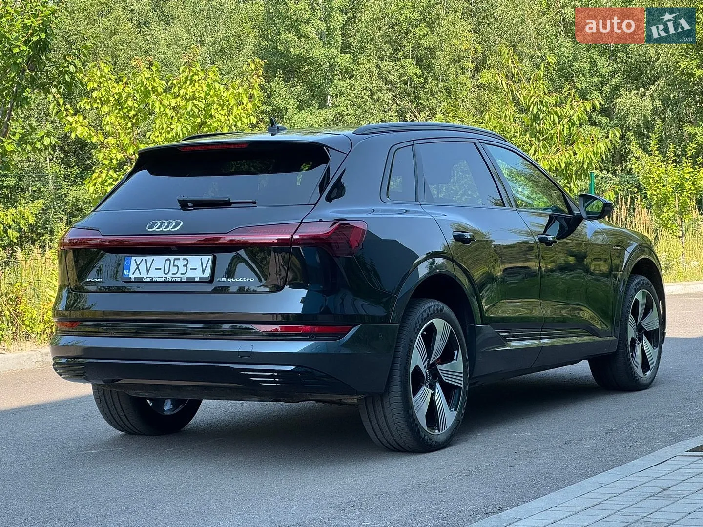 2019 Audi e-tron - мініатюра 13