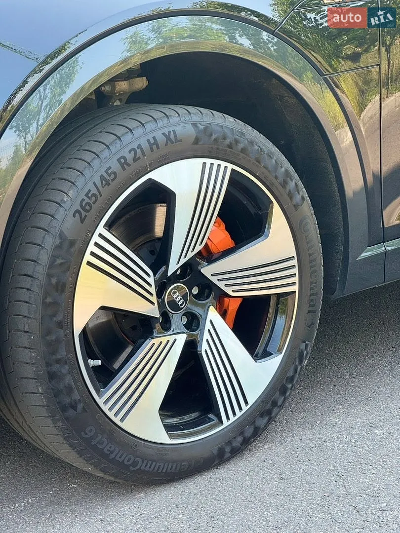 2019 Audi e-tron - мініатюра 18