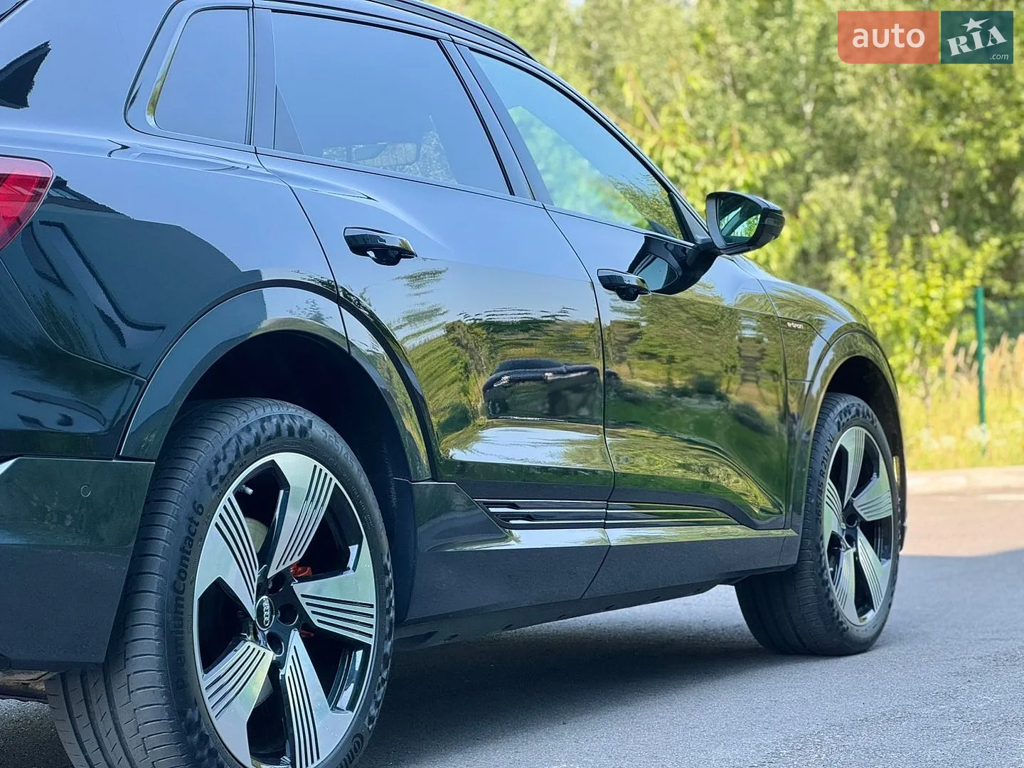 2019 Audi e-tron - мініатюра 21