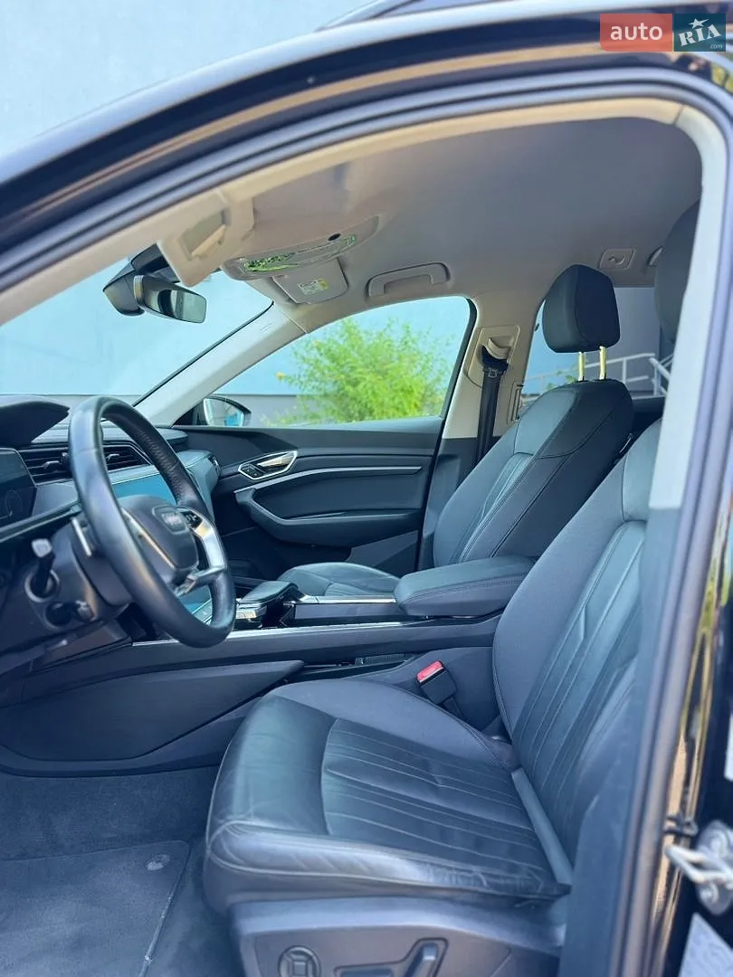 2019 Audi e-tron - мініатюра 23