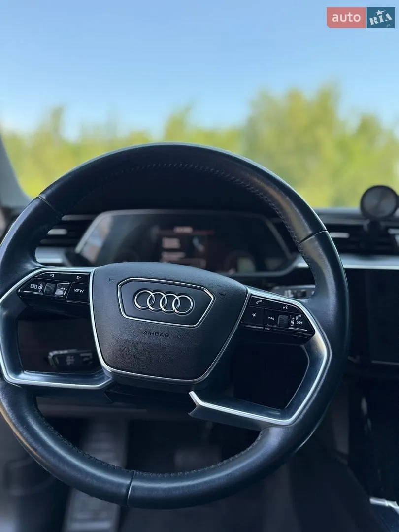 2019 Audi e-tron - мініатюра 25