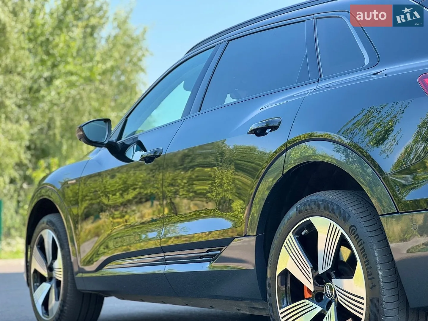 2019 Audi e-tron - мініатюра 22