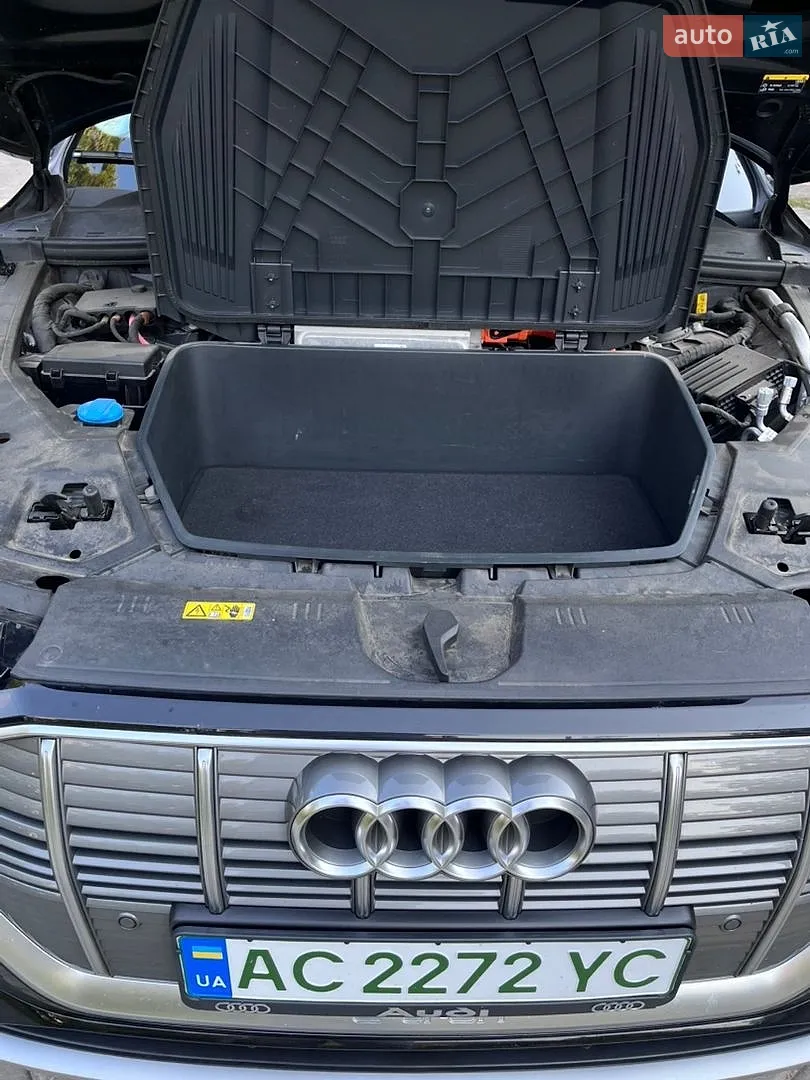 2019 Audi e-tron - мініатюра 22