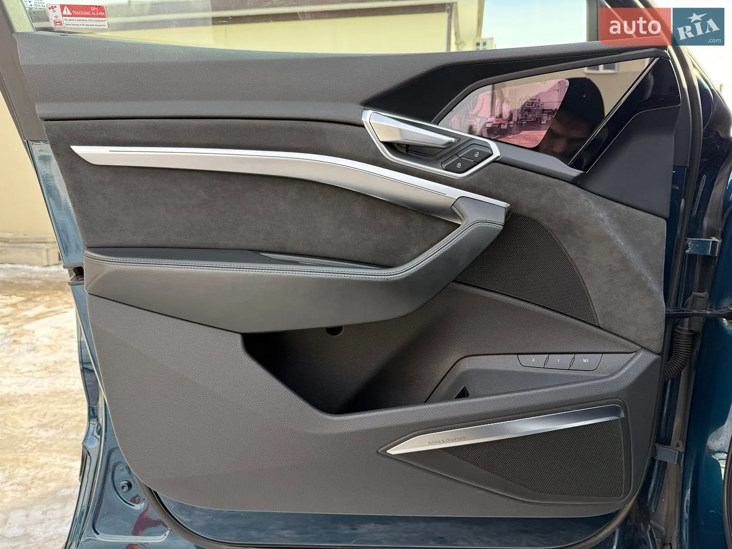 2020 Audi e-tron - мініатюра 35